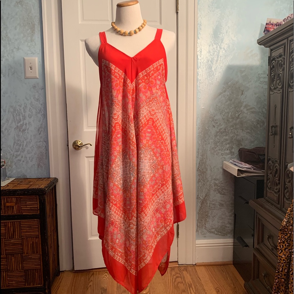 Handkerchief dress, ready for beach/happy hour!